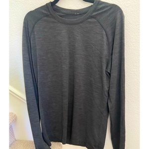 Lululemon long sleeve mens shirt